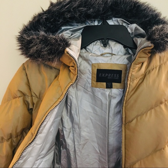 Express Puffer Jacket - Picture 7 of 8